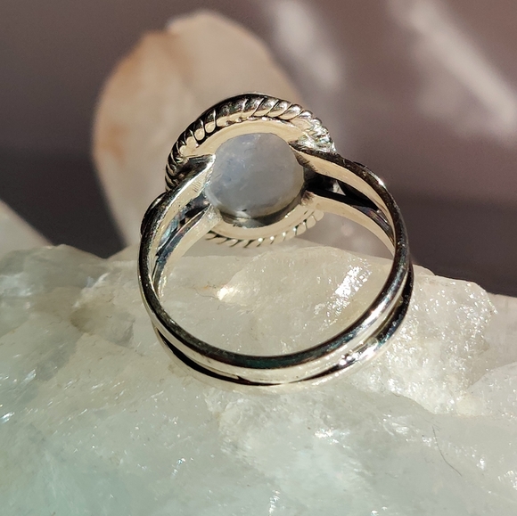 Rainbow Moonstone Ring, size 6 - Picture 6 of 7